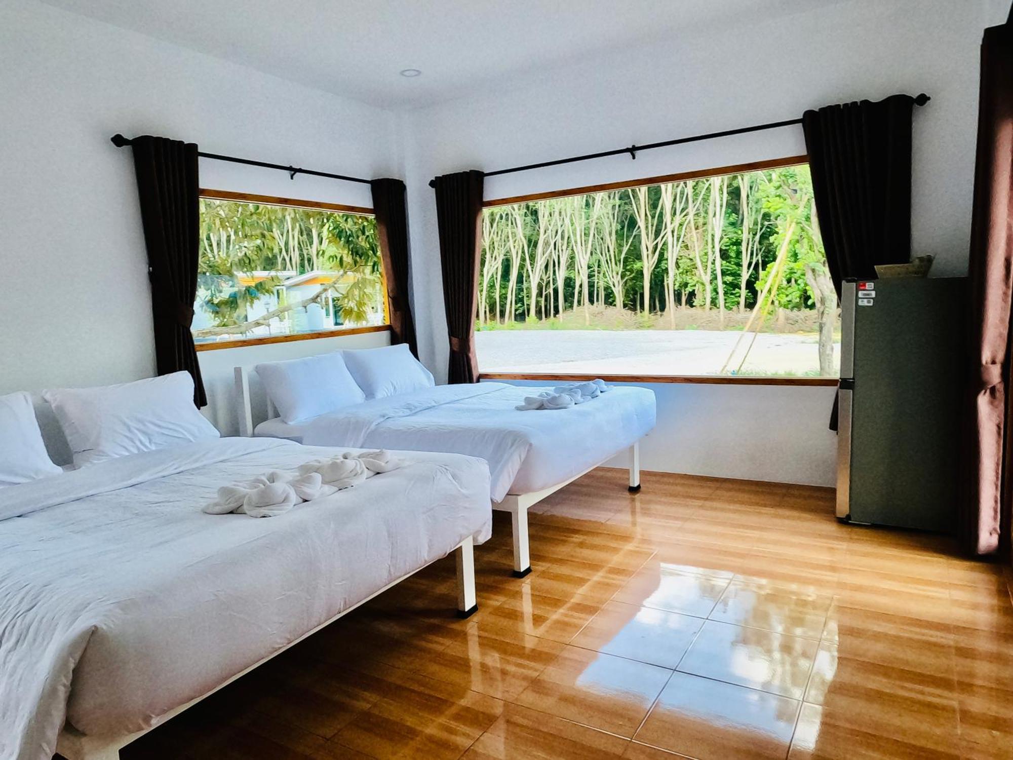 Suanvadee Resort สวนวดี รีสอร์ท Don Sak Exterior photo