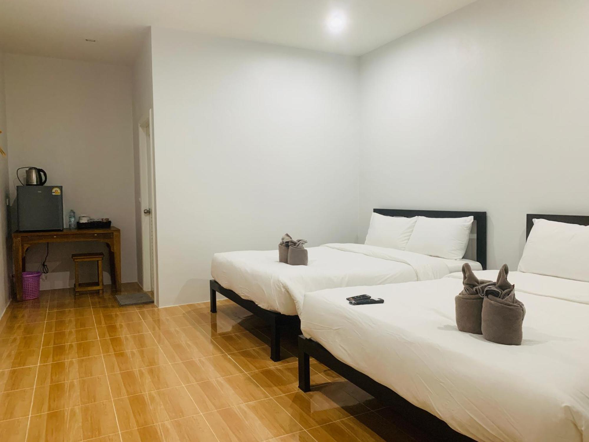Suanvadee Resort สวนวดี รีสอร์ท Don Sak Exterior photo